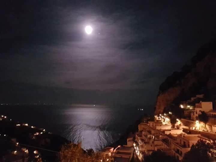 דירות אמאלפי Casa Enzo Con Vista Mare מראה חיצוני תמונה